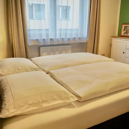 Astrid Apartment *